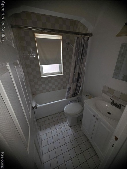 Building Photo - 6444 Coleman St