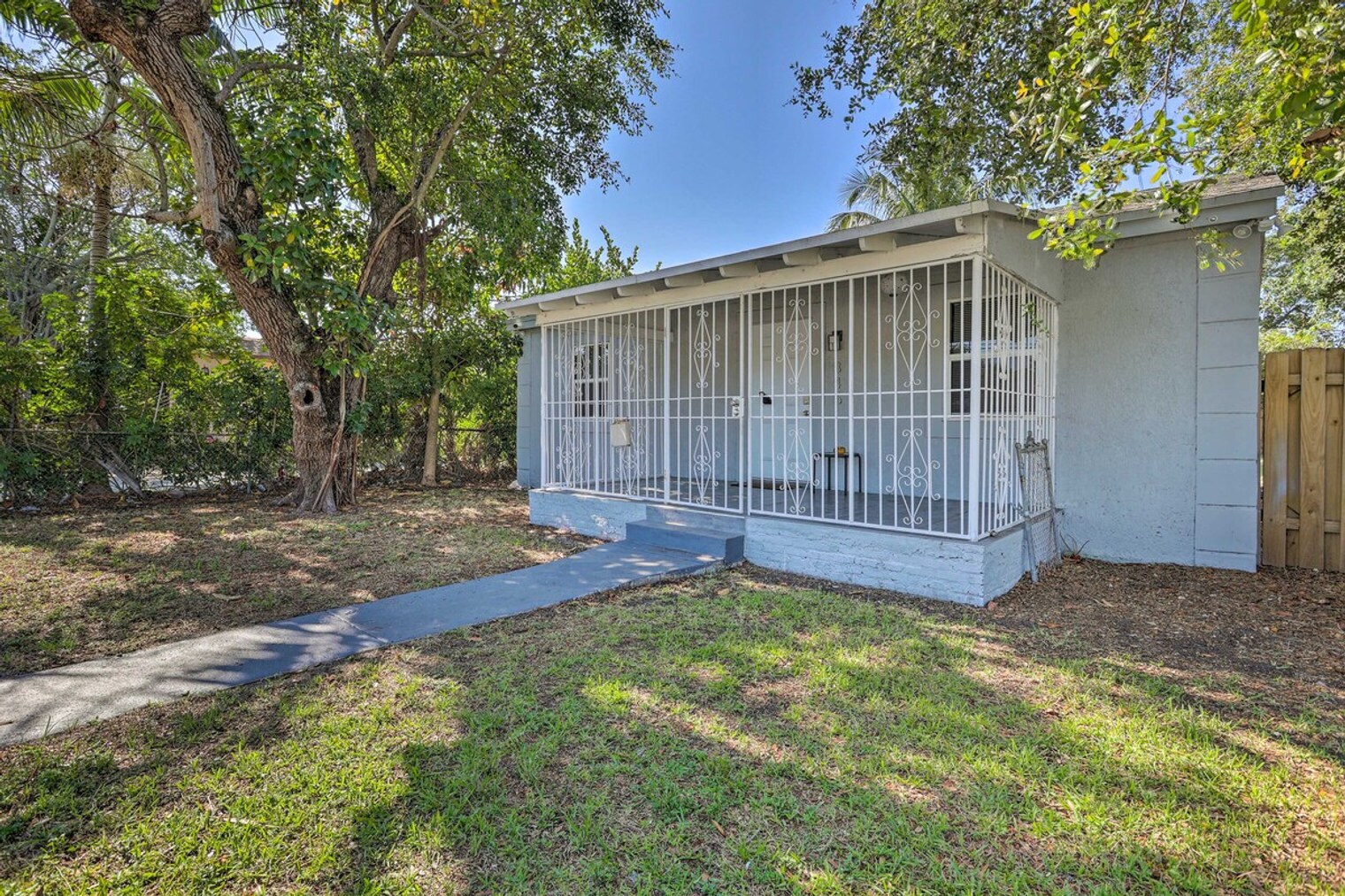 Building Photo - 846 NW 111th St