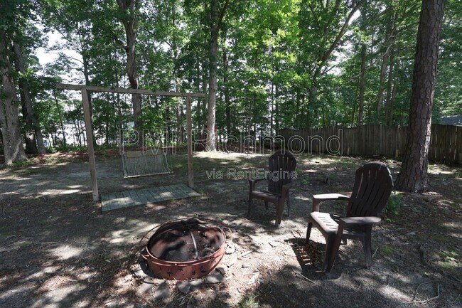 Building Photo - 8418 Newbys Mill Dr