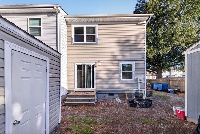 Building Photo - 3061 Breslaw Ct