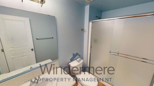 Building Photo - 230 Chapra St