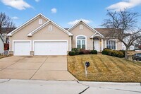 Building Photo - 1609 Valley Hill Ct