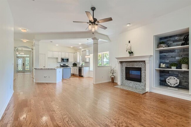 Building Photo - 6740 Poncha Pass