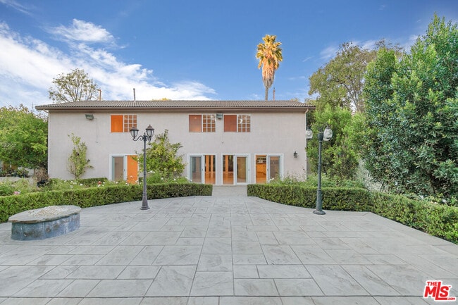 Building Photo - 19016 Wells Dr