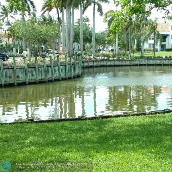 Building Photo - 2731 Ocean Club Blvd