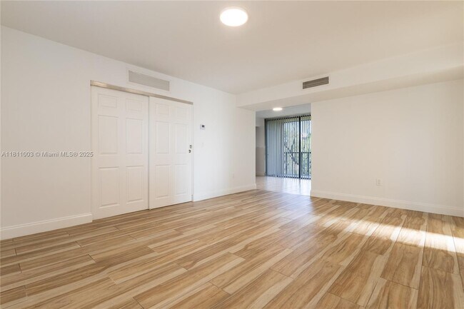 Building Photo - 8420 SW 133rd Avenue Rd