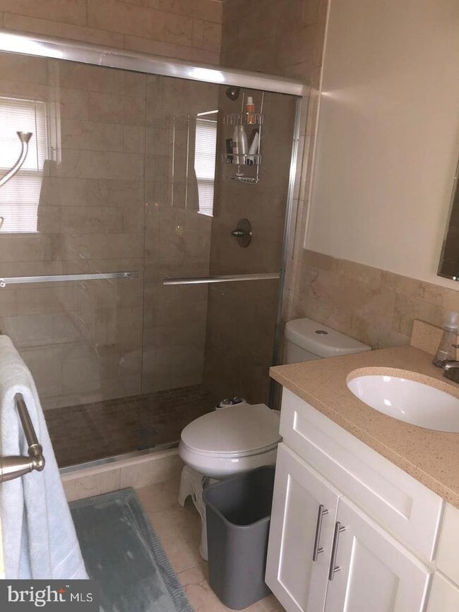 Building Photo - 1727 Pebble Beach Dr