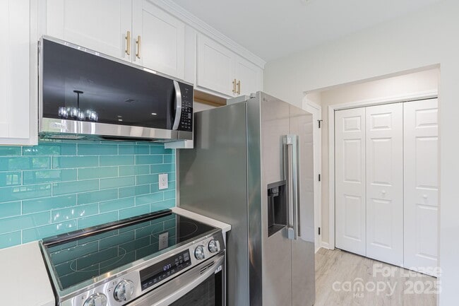 Building Photo - 712 Mallard Head Pl