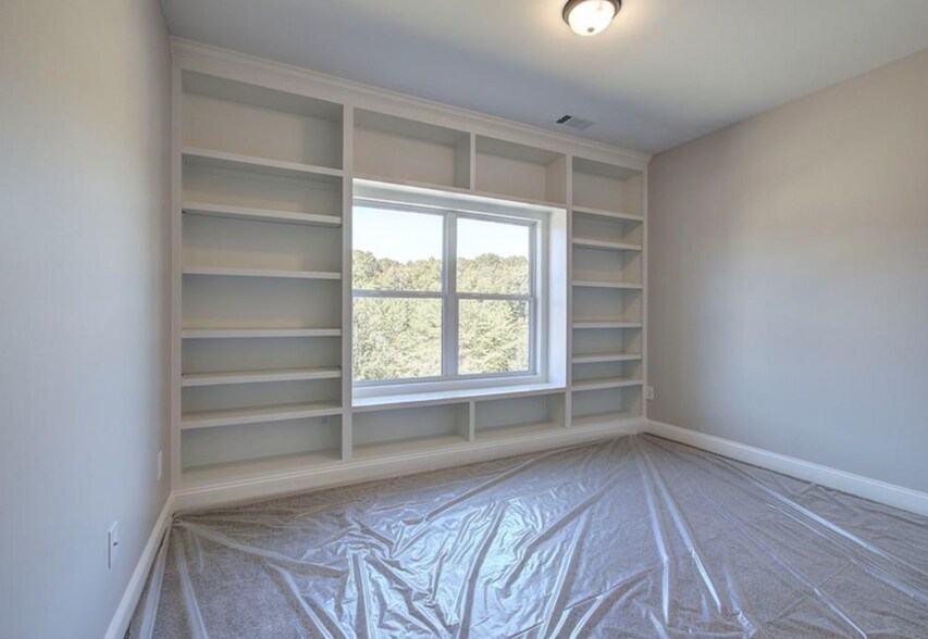 Building Photo - 309 Arbor Cir