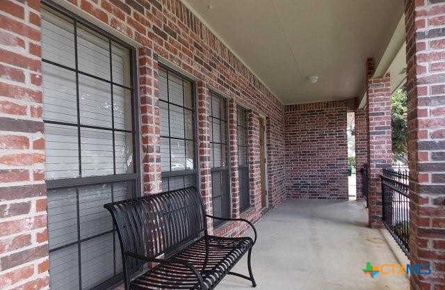 Primary Photo - 677 Sagewood Pkwy