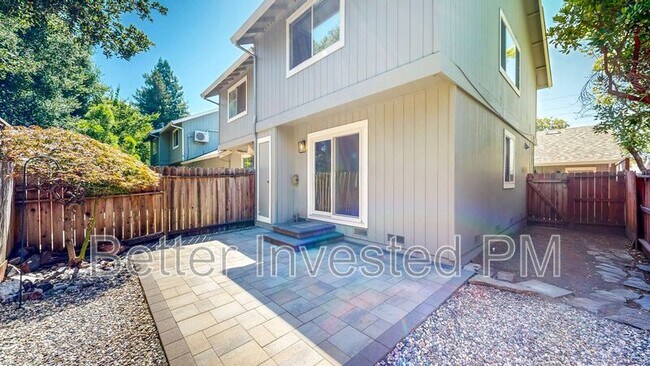 Building Photo - 57 Okelly Way
