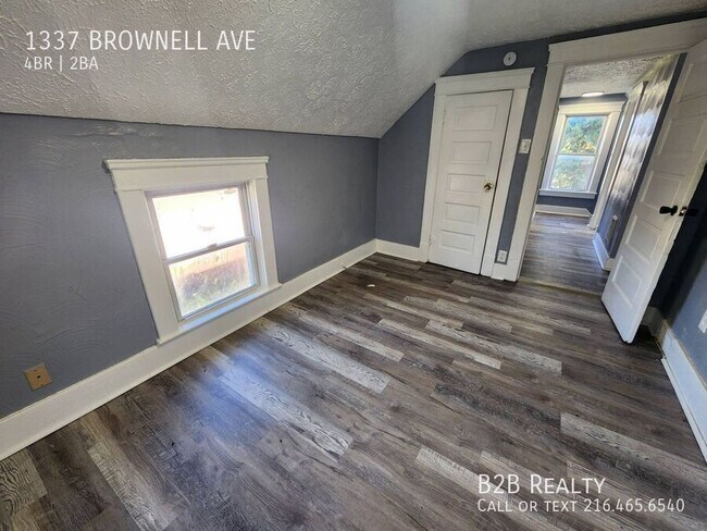 Building Photo - 1337 Brownell Ave