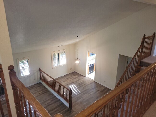 Building Photo - Gated community along American River Drive