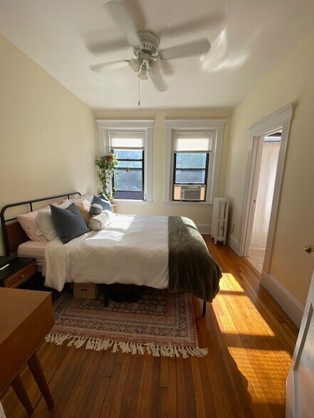 Building Photo - 1318 Commonwealth Ave