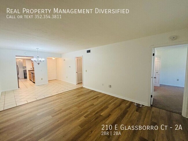 Building Photo - 210 E Glassboro Ct