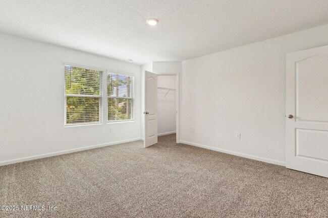 Building Photo - 64 Playa De Luna Ln