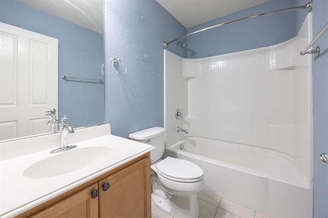 Building Photo - 15905 Avenel Way