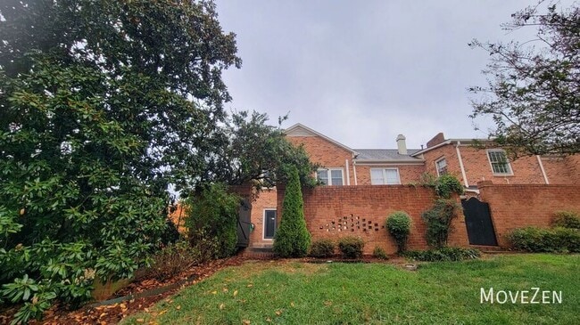 Building Photo - 6733 Constitution Ln