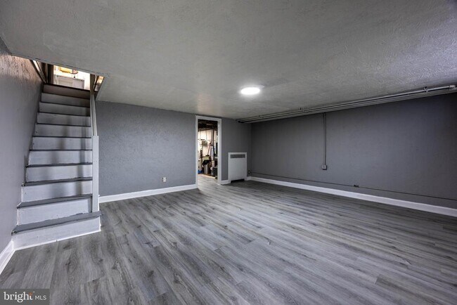 Building Photo - 1150 Devereaux Ave