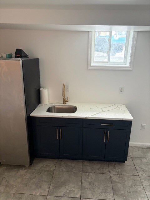 Building Photo - 410 Highland St