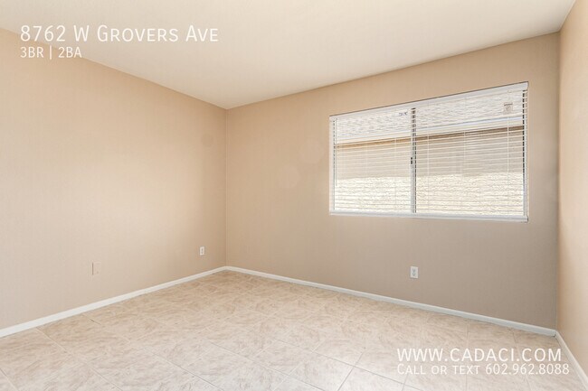 Building Photo - 8762 W Grovers Ave