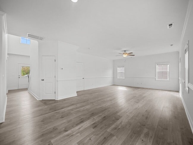 Building Photo - Welcome to Harvest Meadows!