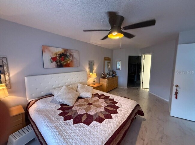 Building Photo - 2910 63rd St W