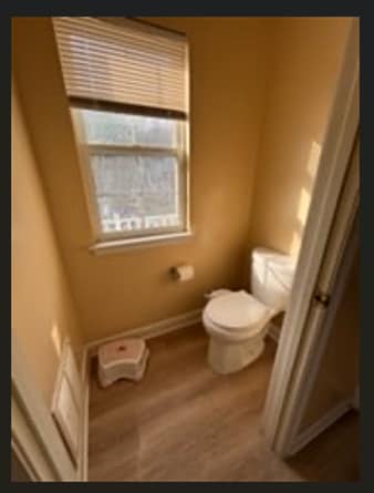 Building Photo - 11 Windsong Cir