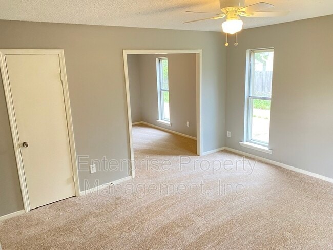Building Photo - 3681 Barberry St