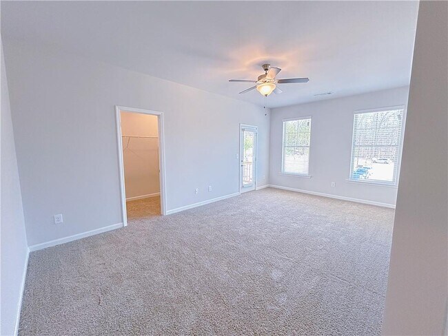 Building Photo - 2614 Mls Cmn Dr