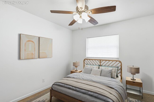 Building Photo - 204 Juniper Dr