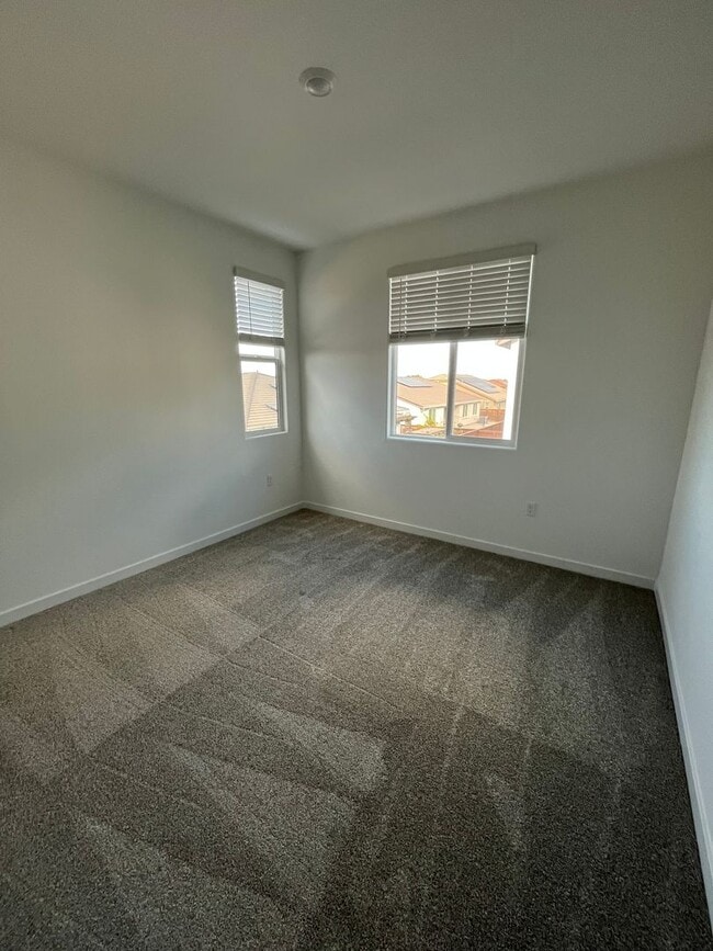 Building Photo - Brand New 2-Story Home in Spring Lake Area...