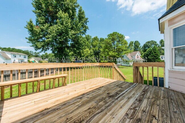 Building Photo - 408 Hunters Ridge Dr