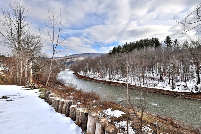 Building Photo - 7137 US-4