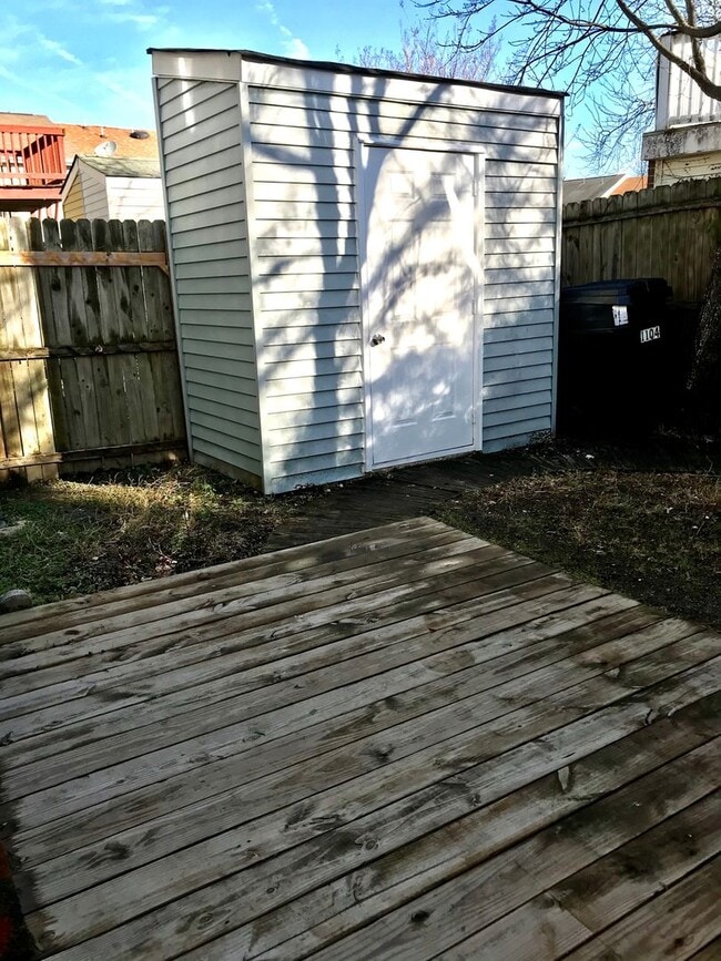 Building Photo - Charming 3-Bedroom Townhome in VB "ASK ABO...