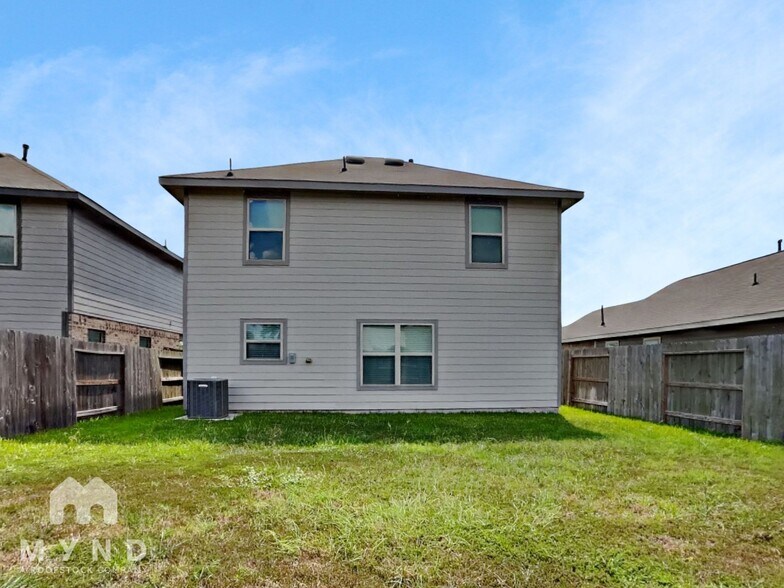 Building Photo - 5225 Elrington Vly Ln
