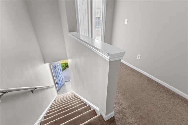 Building Photo - 6604 Splashwater Dr
