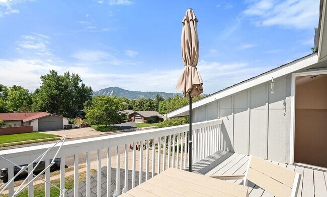 Building Photo - 2623 Sherwood Cir