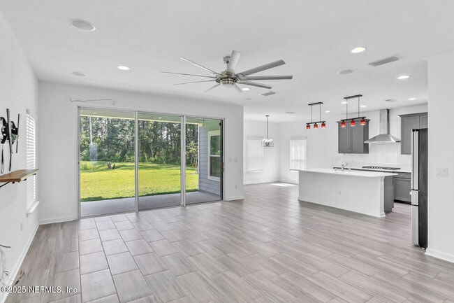 Building Photo - 128 Wineberry Ln