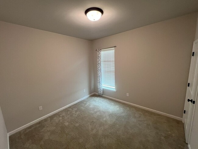 Building Photo - Charming 4 Bedroom, 2 bath Home in Gonzale...