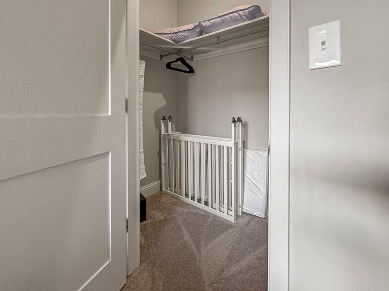 Building Photo - 110 N Boston Ave