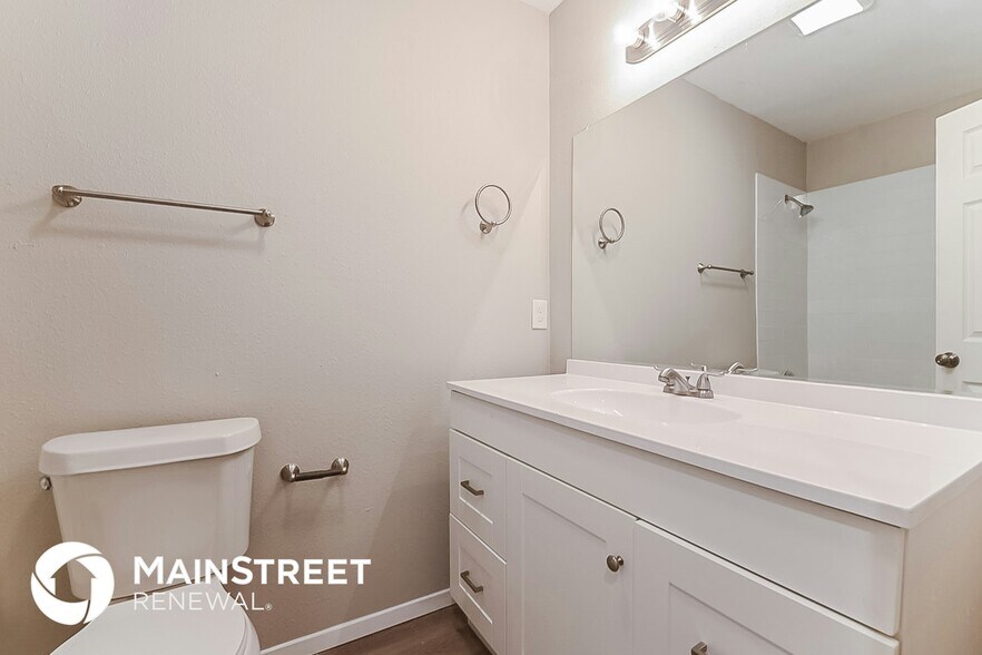 Building Photo - 3604 Flamingo Ln