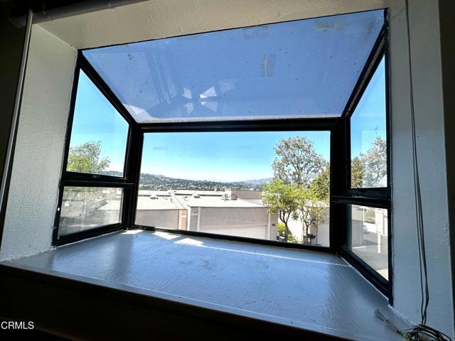 Building Photo - 775 Portola Terrace