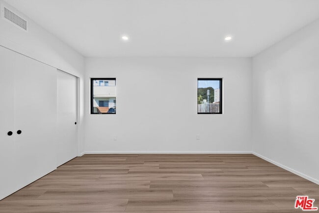 Building Photo - 1853 12th St