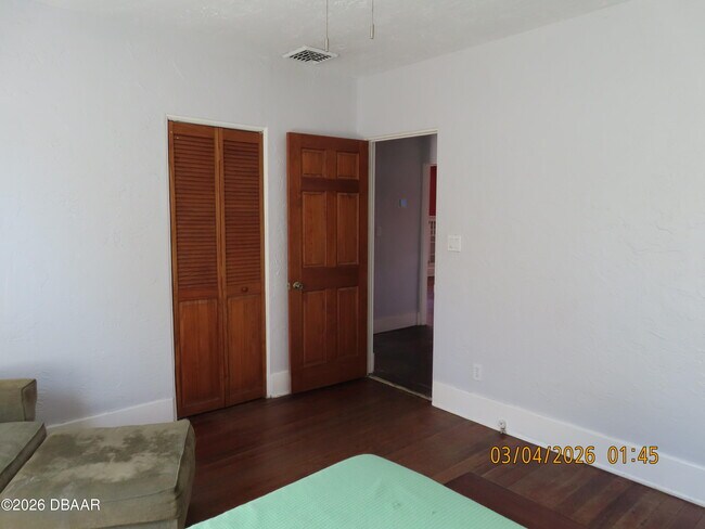 Building Photo - 112 Fox Pl