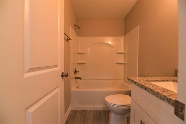 Guest bathroom - 5621 Georgia Ave