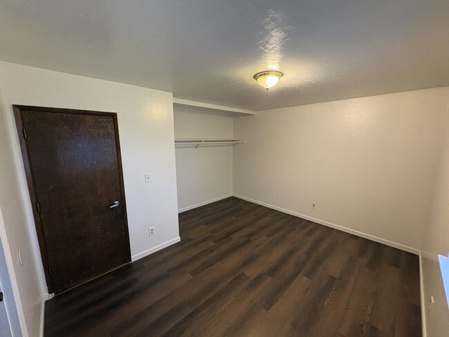 Building Photo - 231 Hawthorne St