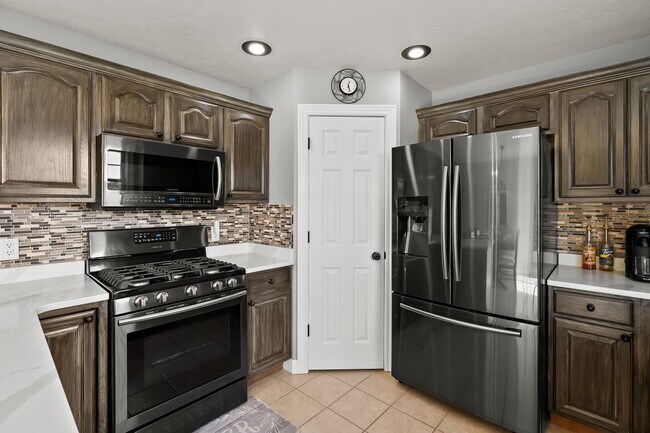 Building Photo - Four bedroom ranch style home in Mattawan!
