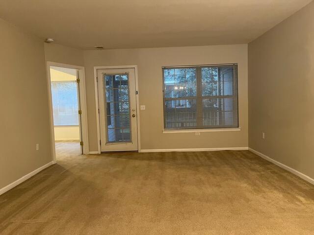 Building Photo - 2652 S Knightsbridge Cir