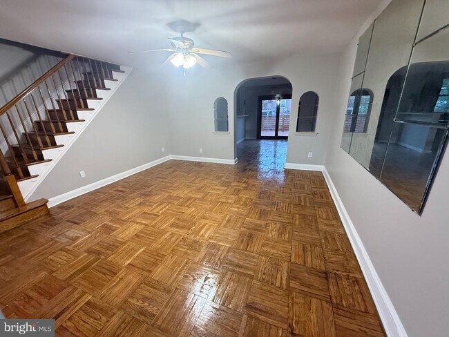 Building Photo - 107 Normandy Rd